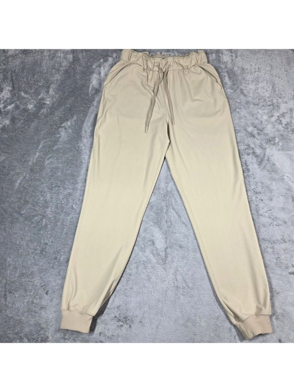 Lululemon Pants 6 Keep Moving Jogger Trench Beige W5DCRS